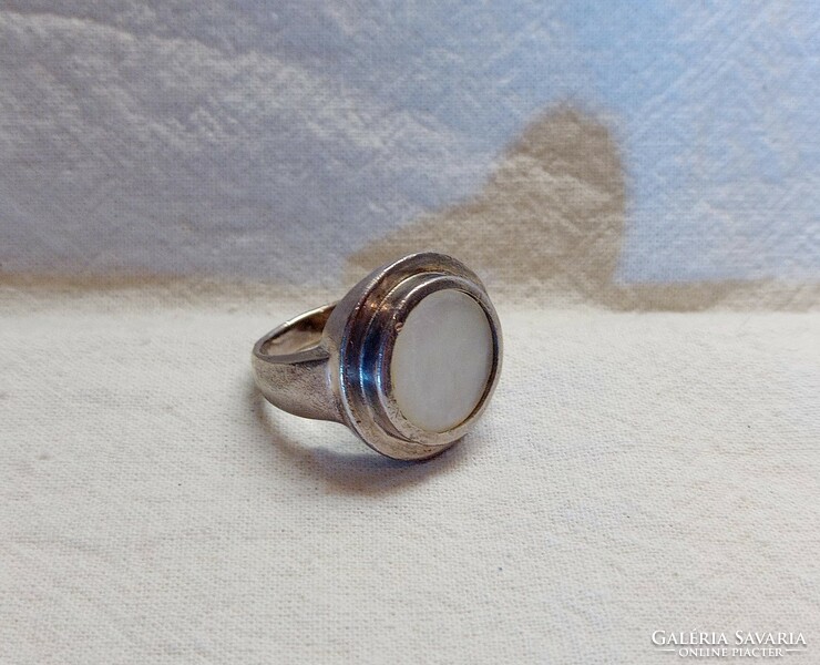 With video! Old large silver mother-of-pearl ring, 925 silver