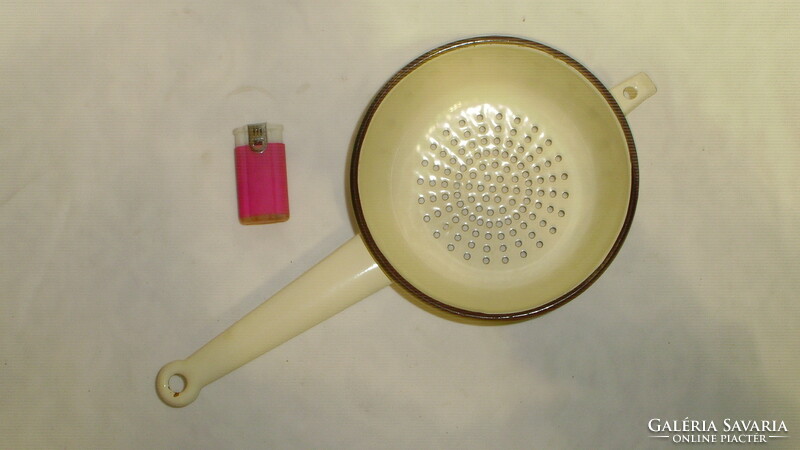 Old, enameled pasta strainer with handle - butter color