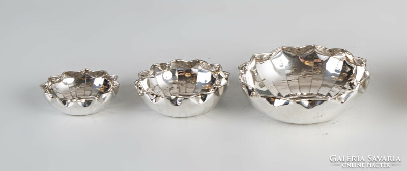 Silver flower-shaped bowls - set of 3 pieces