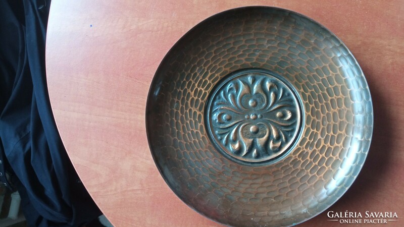 Bronze medium-sized bowl for sale