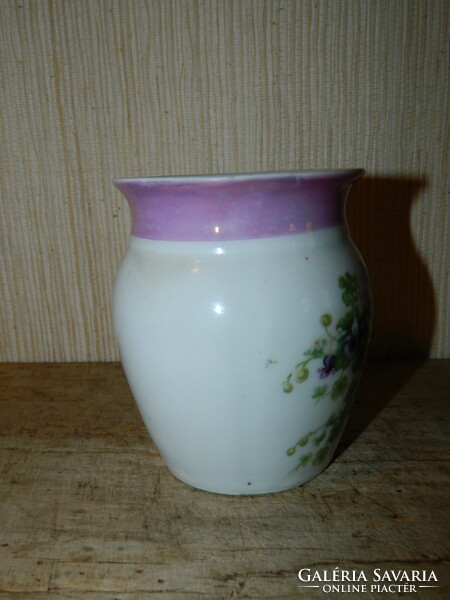 Violet belly mug