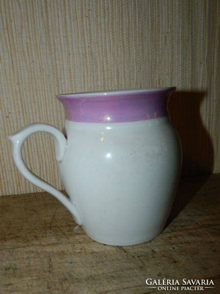 Violet belly mug