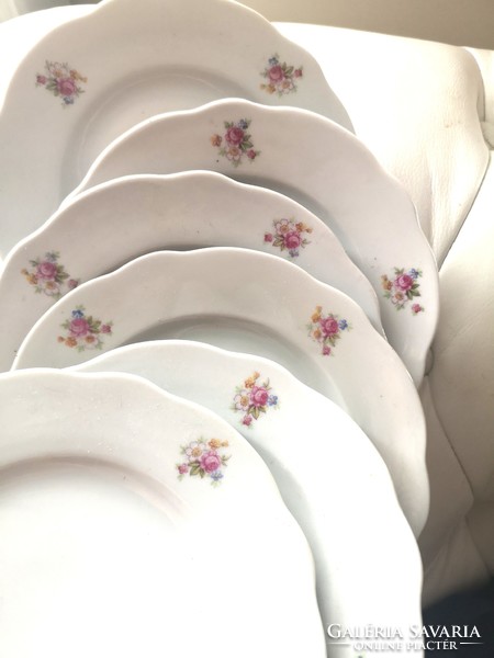 Antik Zsolnay, 6 db rózsás süteményes porcelán pajzspecsétes tányér