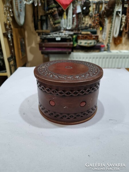 Industrial leather box