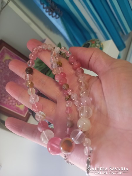 Wonderful smoky quartz/rose quartz/strawberry quartz necklace, string of pearls from original top pearls