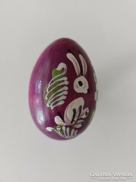 Régi festett tojás lila nyuszis virágos retro húsvéti fatojás