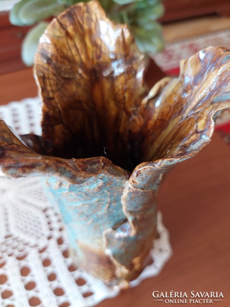 Painted glazed ceramic vase