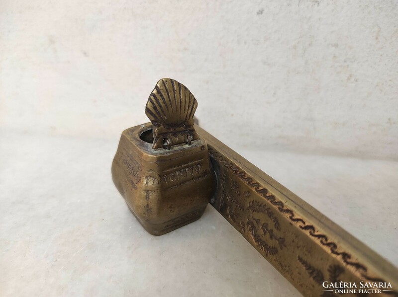 Antik Ázsia úti írószer tinta tartó vésett öntött réz toll tartó 19. század 214 6917