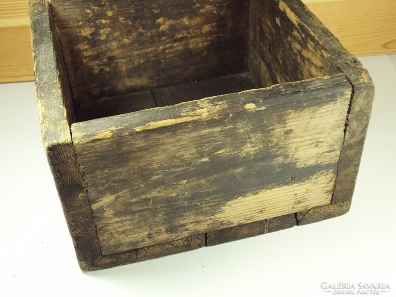 Antik régi egyedi fa doboz láda ládikó műhely szerszám tároló loft design stílus