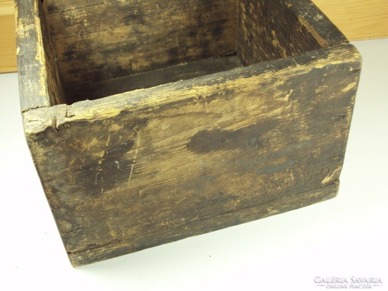 Antik régi egyedi fa doboz láda ládikó műhely szerszám tároló loft design stílus