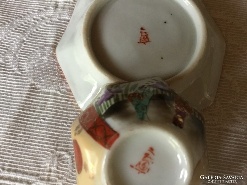Japán mokkás csésze aljjal, 6 db, hibátlan (Bor)  antik, ritkaság