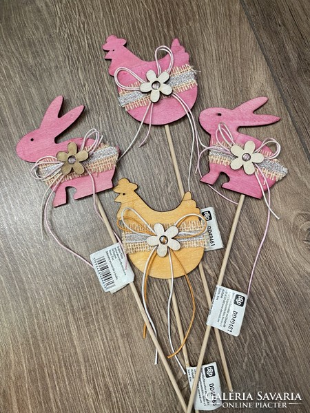Easter and spring wooden picks and inserts