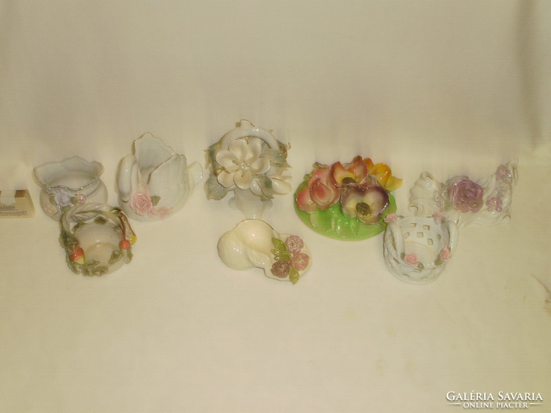 Porcelán és kerámia dísztárgy - nyolc darab együtt - virág, kosár, hattyú,...