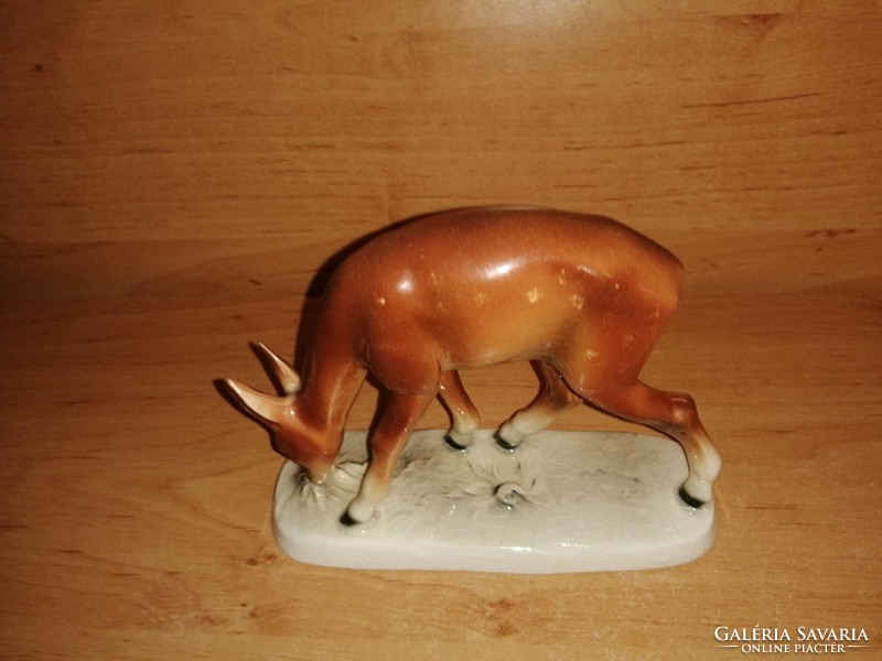 Régi jelzett SITZENDORF porcelán őz  figura 11 cm magas (po-1)
