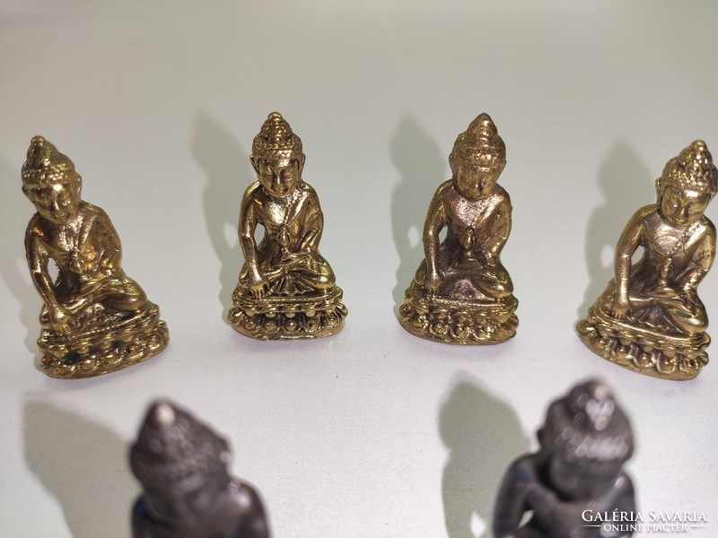 Miniature Buddha statues!