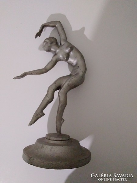 Kerényi Jenő Art deco táncosnő alumínium ötvözet szobor