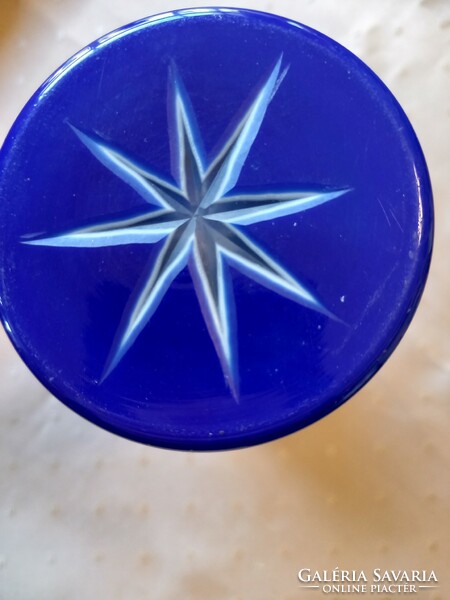 Kék színű bieder jellegű cseh üvegpohár (No.0069714/5)