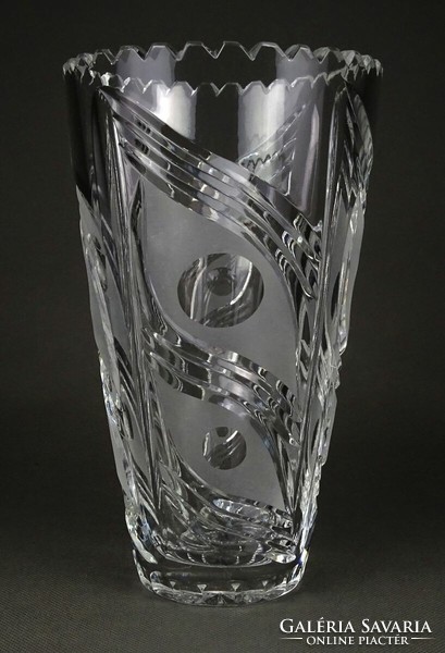 1M495 Csiszolt üveg kristály váza 22 cm