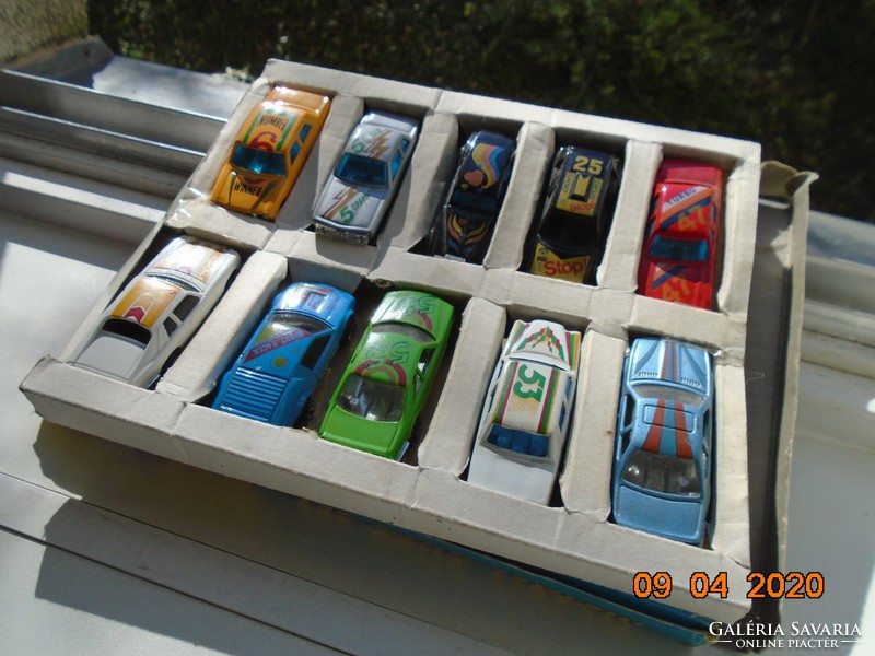 Disc toy cars of different brands in a box of 10 pcs