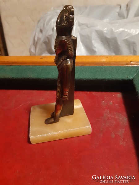 Szép régi egyiptomi réz szobor (15,5x6,3x8,1 cm)