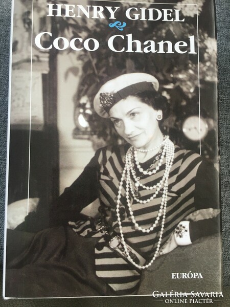 Coco Chanel élete - Henry Gidel írása regény