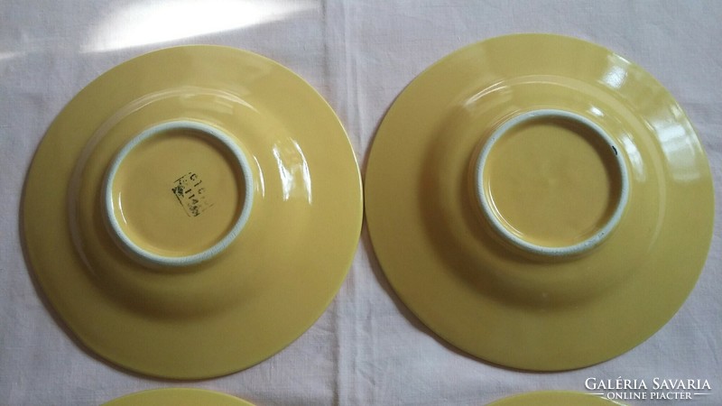 Hat sárga kerámia kistányér (19,5 cm)
