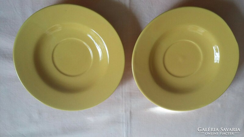 Six small yellow ceramic plates (19.5 cm)
