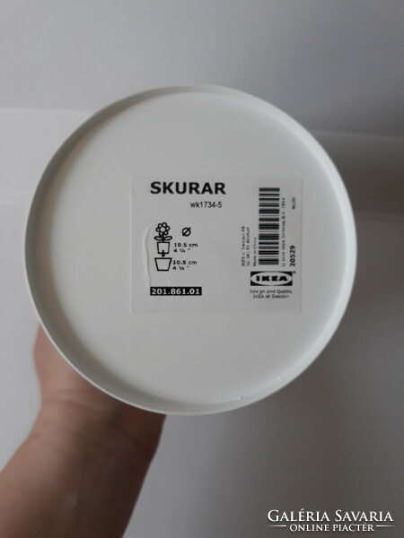 Hófehér fém kaspó (IKEA Skurar)