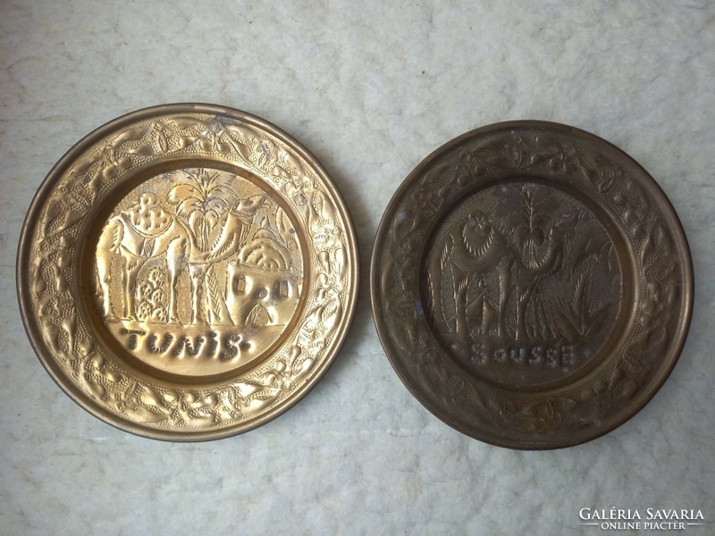 2 Tunisian copper decorative wall plates