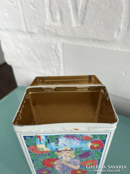 Metal corega art nouveau box