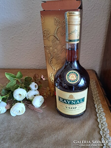 Collectable. 12 Year Raynal cognac. Disboxed.