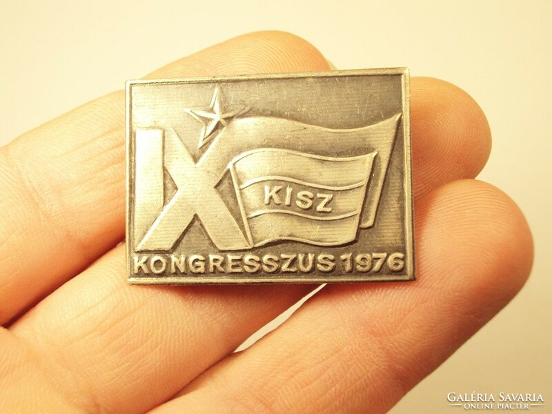 IX. KISZ Kongresszus 1976. jelvény kitűző