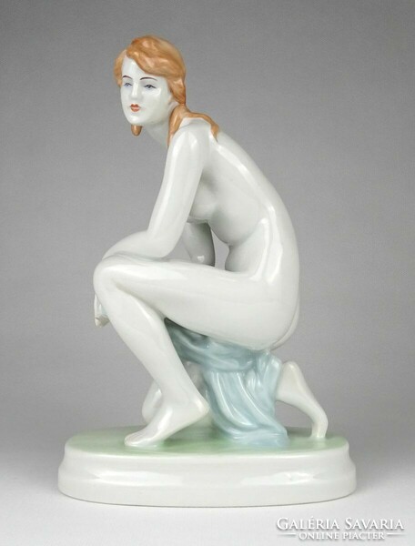 1M548 Zsolnay porcelán térdelő akt szobor 22.5 cm