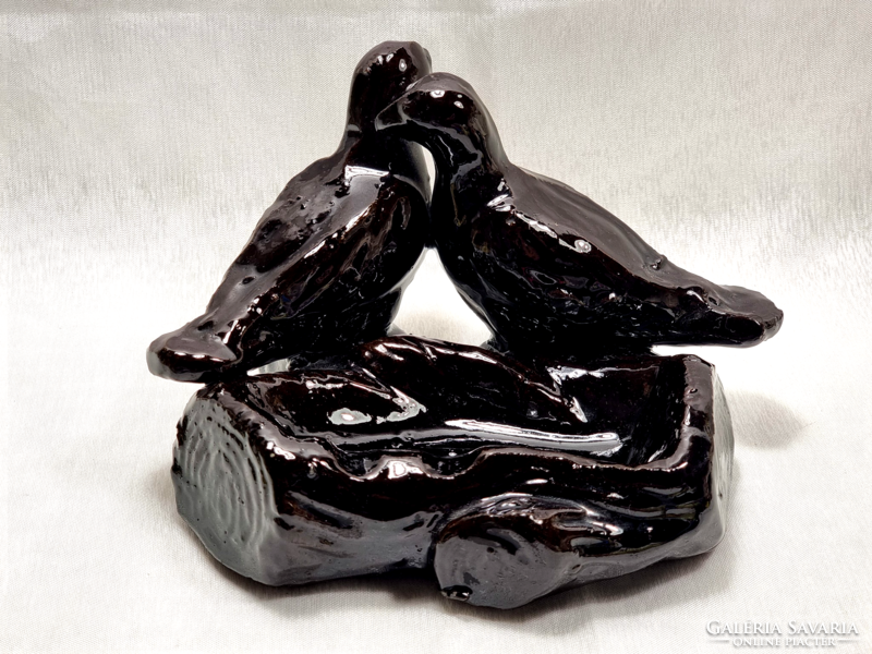 Glazed ceramic figure by Imre Badár Jr., ashtray / pair of birds, with marking pressed into mass, xx-szd second