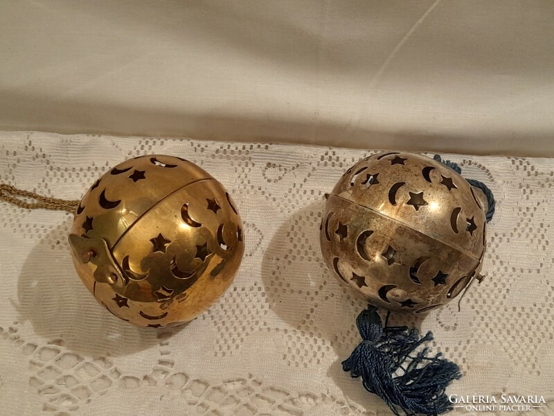 Antique silver-plated or gold-plated or copper-plated balls or candle holders