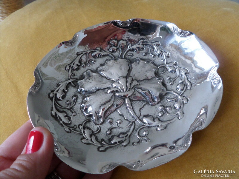 Antique silver art nouveau lily bowl / offering