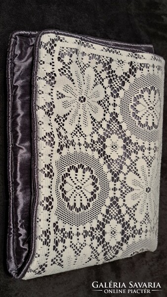 Pillow with lace insert, decorative pillow (l3605)