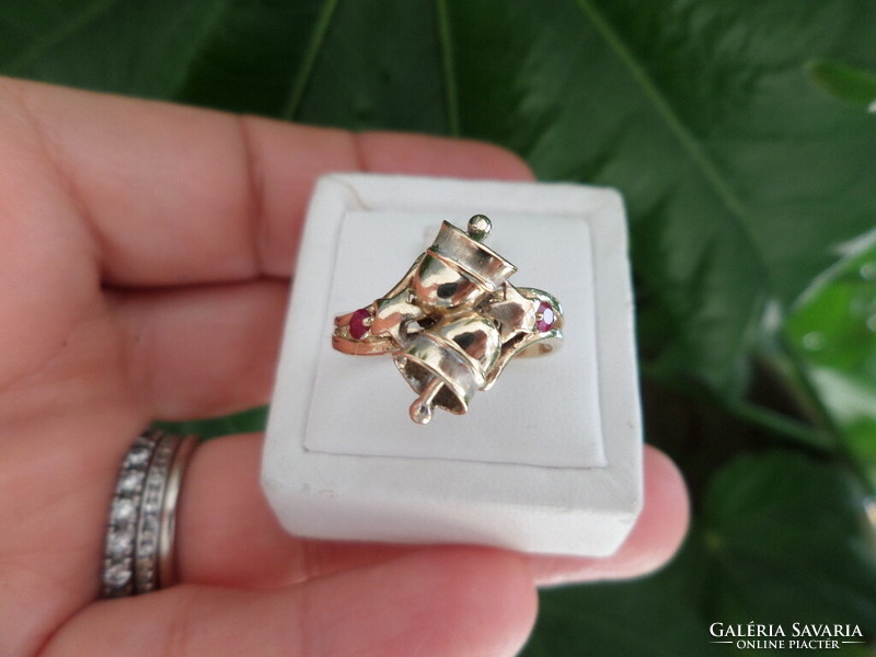 Gold bell ring with rubies