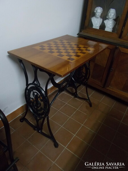 Inlaid chess table, chess table