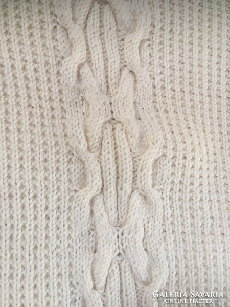 Csavart-mintás, puha, meleg kézi kötésű női gyapjú pulóver 44, M méretre