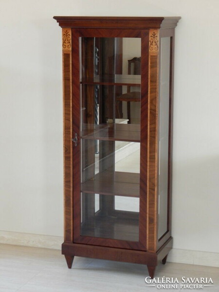 Small Biedermeier display case with mirrored back [ d - 03]