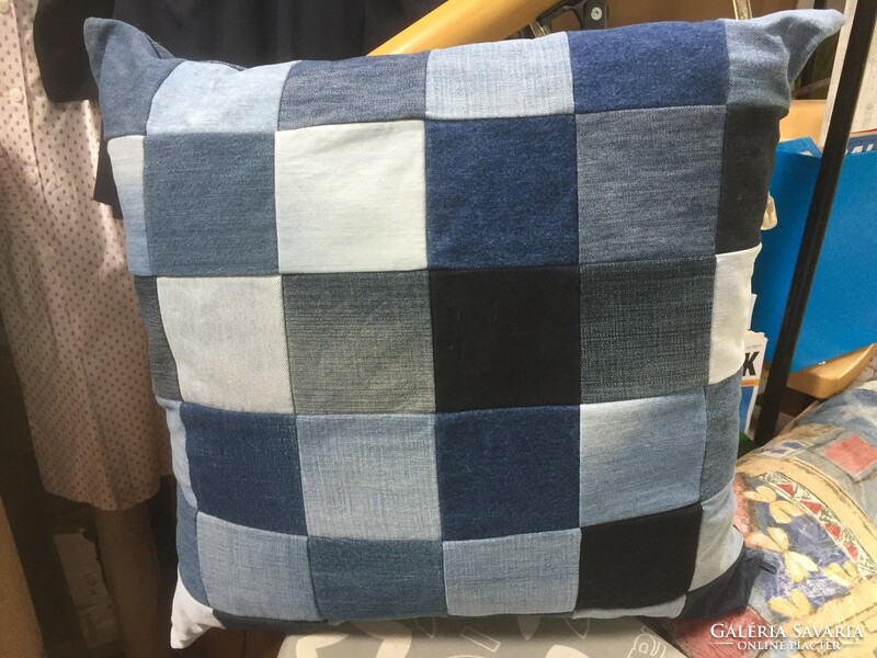 Large decorative pillow, made of denim. Recycled product from old jeans 3.
