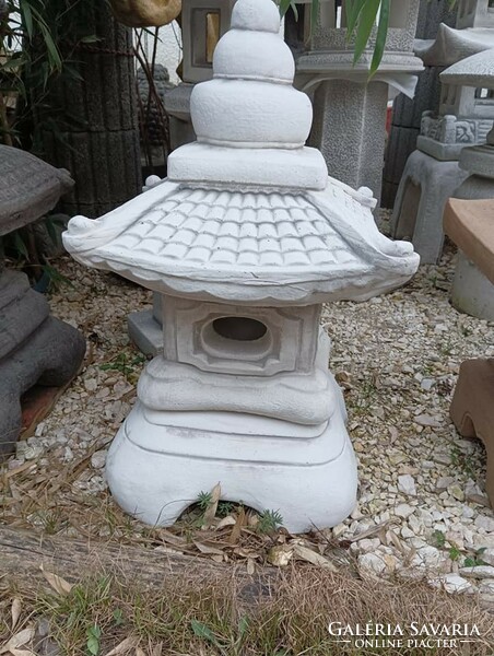 Ritka Yukimi Gata Japán kertépítő Kő lámpa  Feng Shui  kerti tó pagoda műkő szobor