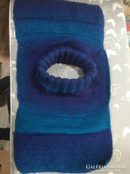 Hand-knitted neck and chest warmer, size m/l, in wonderful blue color, partly wool, women's (sst)