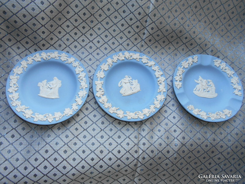 3 Wedgwood jasper porcelain bowls with embossed antique scenes