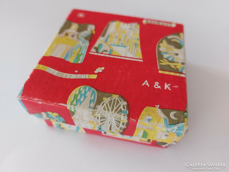 Régi bécsi bonbonos doboz A & K papírdoboz Altmann & Kühne K. Lukács Kató