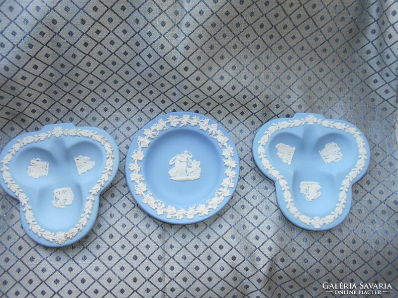 3 db Wedgwood jáspis porcelán dombormintás antik jelenetes  tálka