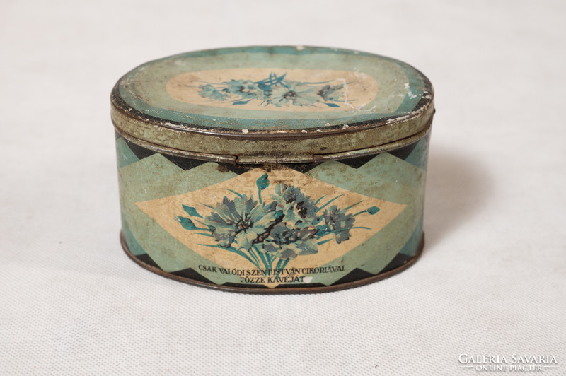 Oval advertising tin box with chicory with the inscription 'only make your coffee with real St. István chicory'.