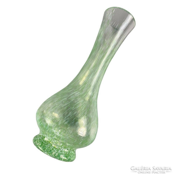 Pasztell zöld nyári üveg váza