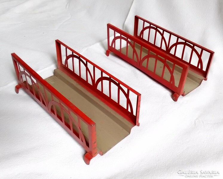 Two antique old red Kibri bridge 0 train model railway 1938 field table additional board game